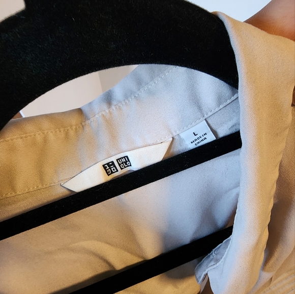 Uniqlo Collared Tank Top Button-Up, Light Gray, L - Picture 3 of 5
